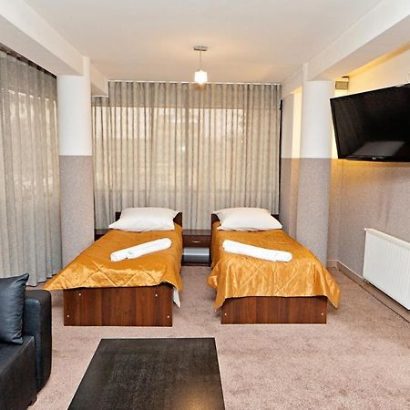 Hotel Turkus Jarosław المظهر الخارجي الصورة
