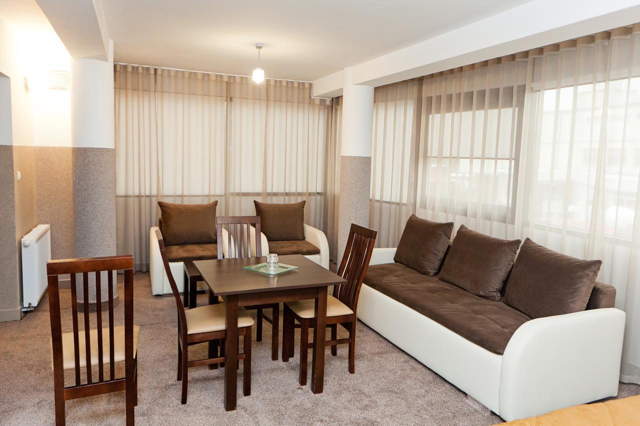Hotel Turkus Jarosław المظهر الخارجي الصورة