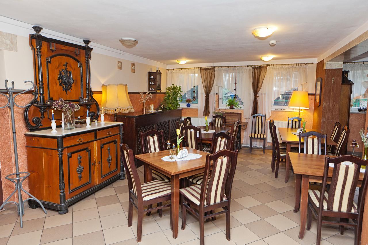 Hotel Turkus Jarosław المظهر الخارجي الصورة
